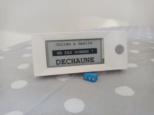 Sonnette MQTT e-ink par Dromotique